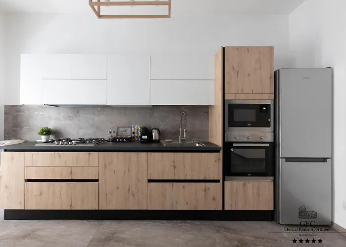 Gfc Eternal - 5min To Tiburtina Station Metrob, 2 Bathrooms, Terrace, A-c *